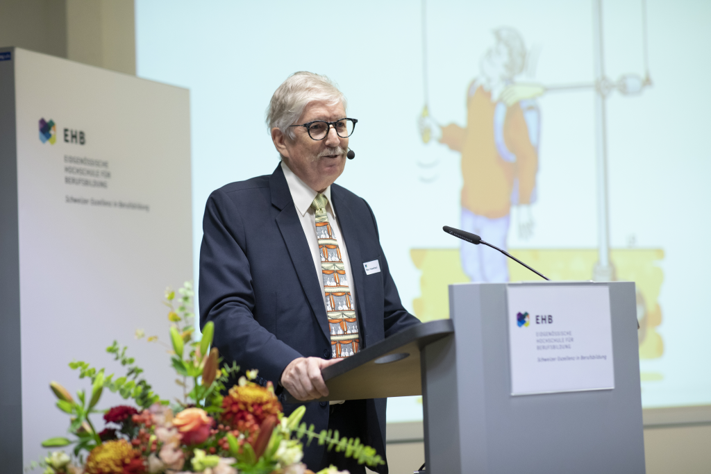 Max Haselbach, Regionalleiter Weiterbildung Deutschschweiz an der Diplomfeier 2022